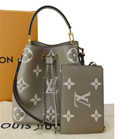 néonoé louis vuitton|Louis Vuitton neonoe mm bag.